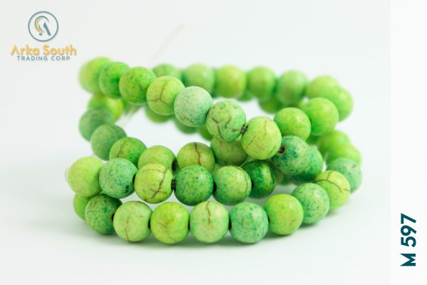 Tira de Cuentas de Howlita Verde Neón, Redondas Lisas 6mm (72 pzas)